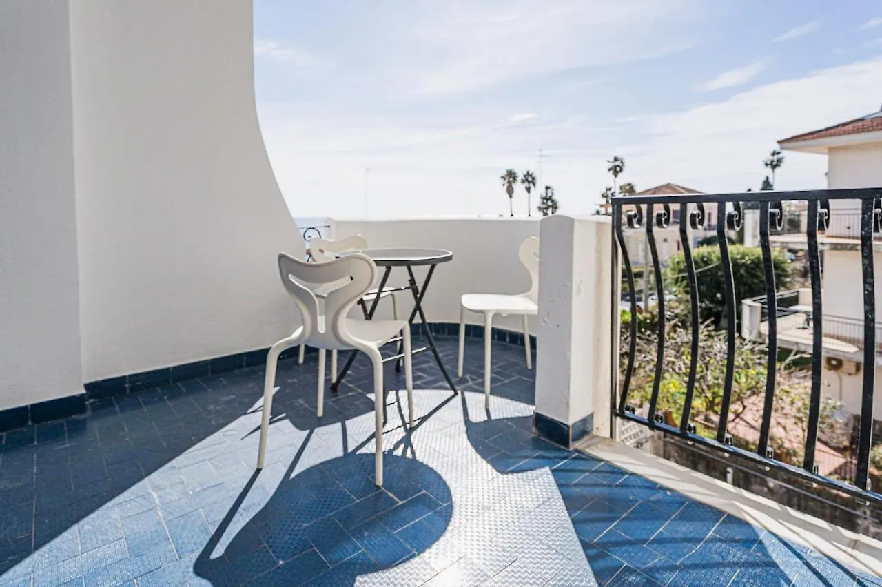 Bed & Breakfast B&B Sea Terrace Aci Castello